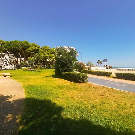 Mare Trilo Pt1 - Myho Casa Apartment